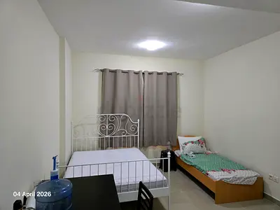 AED 1800 per person Executive bed space - 2 persons in master bedroom with attached washroom