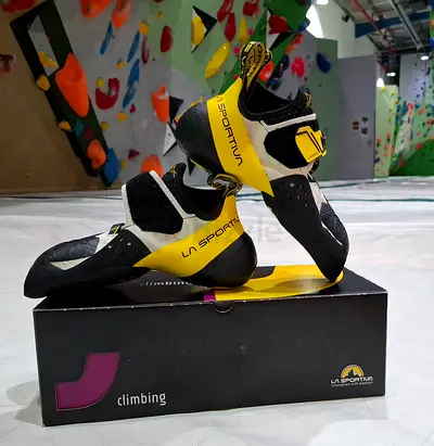 Climbing shoes