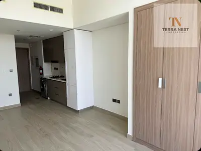 POOL VIEW | HIGH FLOOR | KITCHEN APPLIANCES | ELEGANT STUDIO