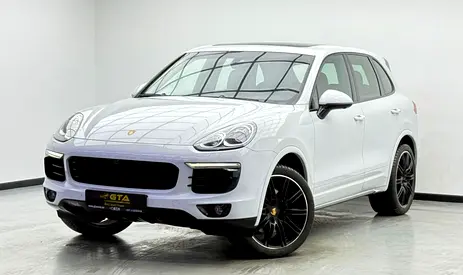 2016 Porsche Cayenne S, Service History, Fully Loaded, Excellent Condition, GCC