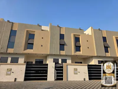 إذا تدور على تاون هاوس جاهز بدون أي مصاريف إضافية 3 طوابق مع سطح وسعر شامل الرسوم والكهرباء هذه هي الفرصة