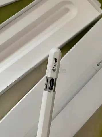 Apple Pencil (USB-C), magnetic attach, Bluetooth connectivity, excellent condition