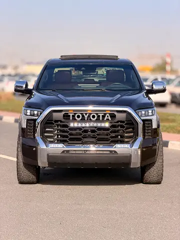 Toyota Tundra Crewmax 1794 Edition - 4X4 - 2022 - PANORAMIC ROOF  - TOP
