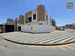 Includes air conditioning, water, and electricity / 5-bedroom villa for sale