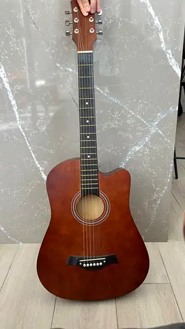 Cutaway Acoustic Guitar - perfect Conditions.