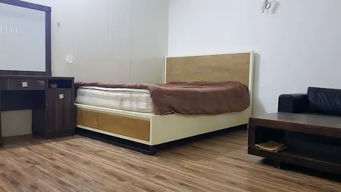 Room with attached washroom Terminal 1 Al Garhoud