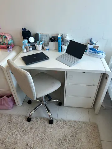 White Corner Desk with Storage Drawers and Swivel Chair - Good Condition