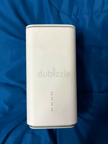 Oppo 5G+ CPE WiFi router. barely used. Clean condition