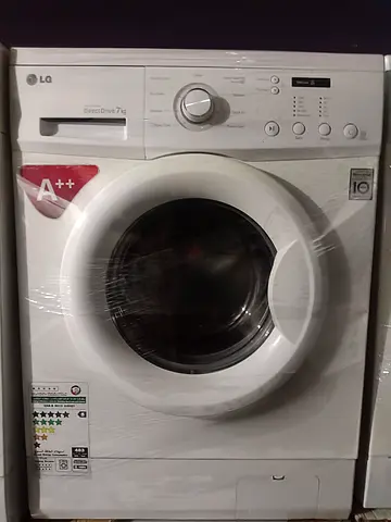 LG Front Load Washing Machine 7 kg — Good Condition