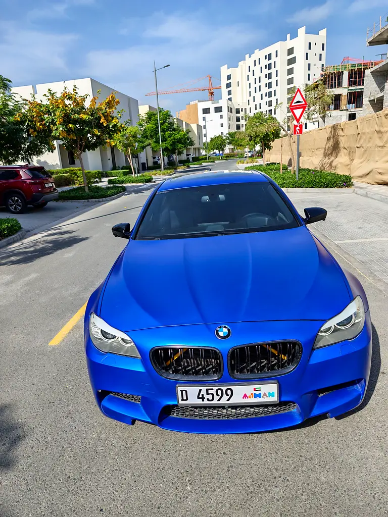 BMW M5 2013 — photo 1 of 12