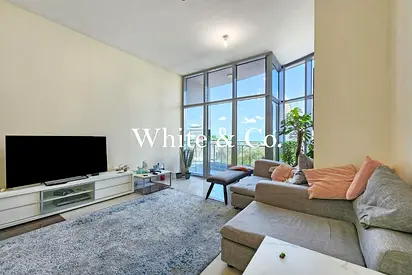 Bright 3 Bed | Low Floor | Marina View