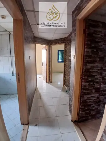 شقة غرفتين وصالة للإيجار في البوطينة – موقع حيوي قريب من الخدمات + 4 دفعات