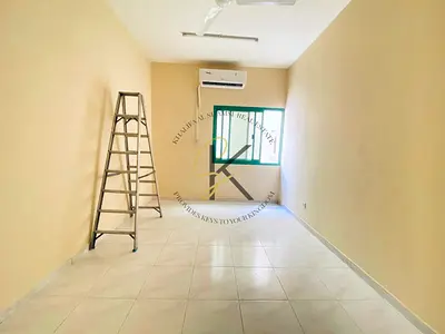 Lavish 1 BHK full of family building Neat and clean room for contact Babar