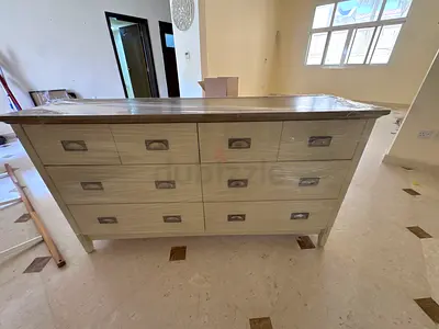 Large Wooden Dresser / Storage Chest - 8 Drawers, Light Oak Finish