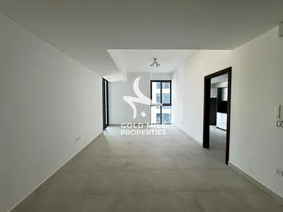 Ultra Luxury & Spacious || 1-Month Free || Next To Metro