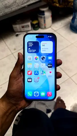 Iphone 17pro max 512 GB 0 cycle count