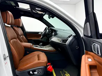 2019 BMW X7 photo 9