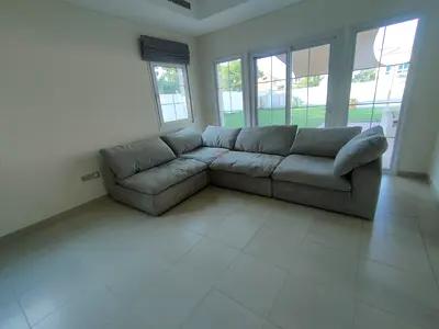 Like new condition pan Emirates modular sofa