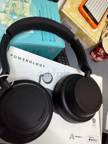 Microsoft Surface 2 Wireless On Ear Headset cusion to be change only AED 350/-