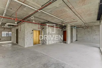 High Floor Apt with Sea View | Large Layout