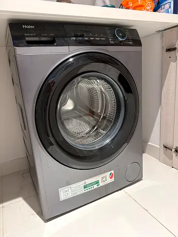 Haier 8kg Front Load Washing Machine - perfect Condition