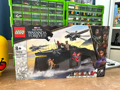 LEGO® Black Panther: War on the Water - MARVEL
