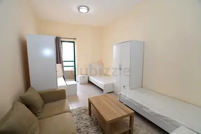 Affordable Bed Space Steps from Internet City metro