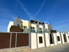Villa for rent: Spacious 5-bedroom villa in Al Raqeeba | Elegant modern designs | Reasonably priced.