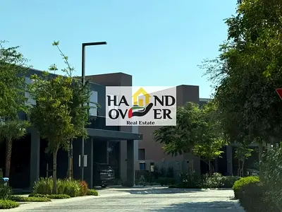 Luxury Townhouse | Prime Location | Smart Homes
