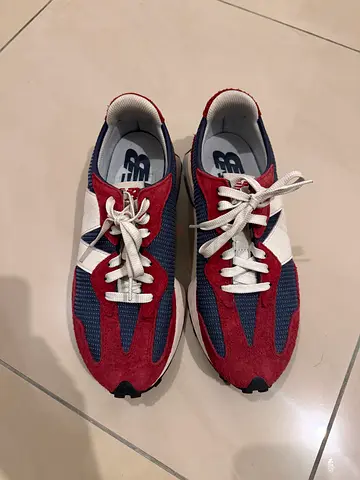 NEW BALANCE 327 ‘Navy Scarlet’ retro