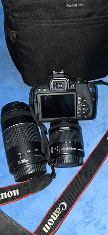 Canon EOS 800D DSLR Camera  (with 2 lenses, 18-55mm /75-300mm) Good Working Condition same like new