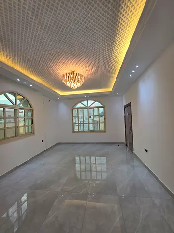Villa for Sale | 4,520 Sq.Ft | 5 Bedrooms + Maid’s Room + Large Maintained Yard