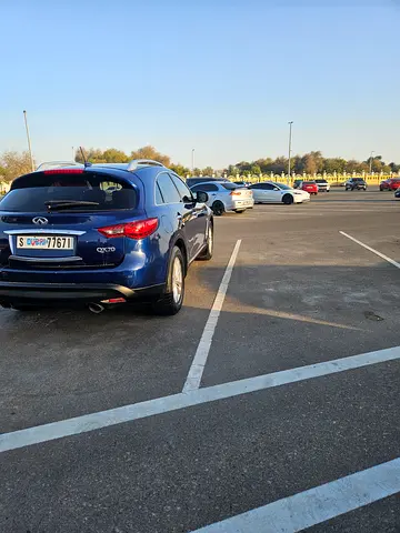 Infinity QX70