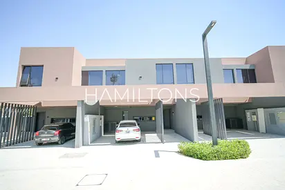 Contemporary Villa | Advanced Smart Features | Resale