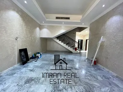 Suspecious 3BR Villa, Separate Hall, Maid Room big parking area