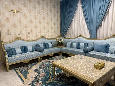 Luxury 12-Seater Arabic Majlis with Curtains  Carpet – Excellent Condition