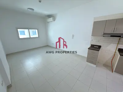 1 month free promo with parking next to metro