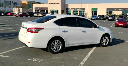 2019 Nissan SENTRA — миниатюра 9