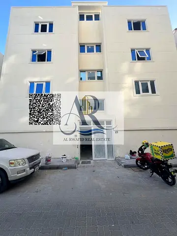 مبنى للبيع في النخيل بسعر ممتاز وعائد استثماري رائع، تم تجديده بالكامل، اغتنم الفرصة الآن للمشترين الجادين ومحبي الاستثمار المضمون فرصتك لتملك بناية