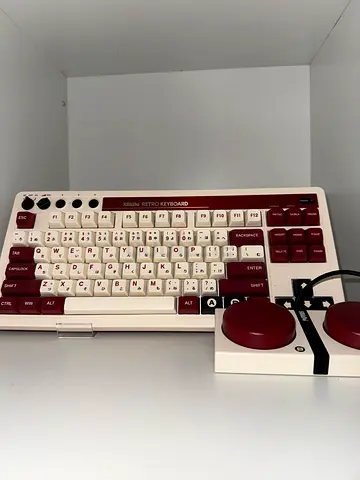 8BitDo Retro Mechanical Keyboard (Famicom Red) – Like New