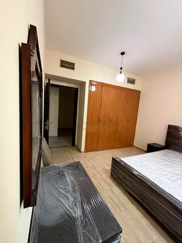 Private room with sharing bathroom