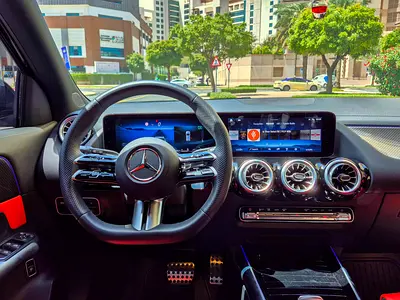 صورة 9 لـ 2025 Mercedes-BENZ GLA