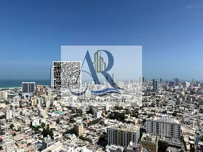 متاح للإيجار السنوي شقة مميزة في الراشدية 3 على شارع الشيخ خليفة مباشرة، بموقع استراتيجي يوفر سهولة الوصول إلى جميع الخدمات والمرافق الحيوية