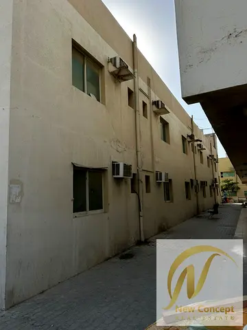 مباني صناعية وشبرات للبيع