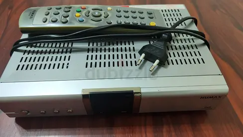 Humax Digital Set-Top Box with Remote     receiver