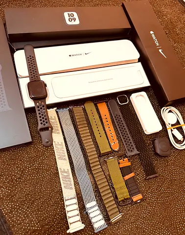 Apple Watch series 7 Nike edition - ابل ووتش سيريس ٧ نسخه نايكي