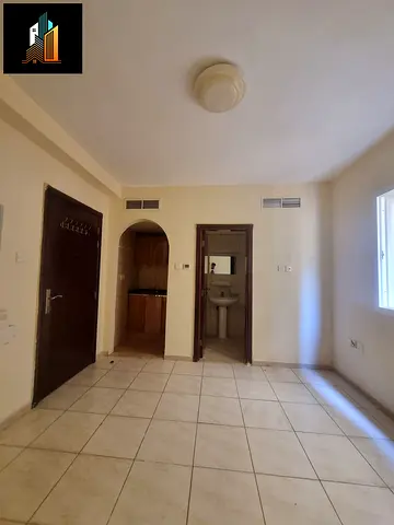 AL QASIMA AERA STUDIO AVAILABLE // GOOD LOCATION // SMALL FIMLY // RENT ONLY 18K