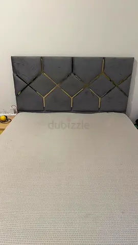 Queen Size Velvet Bed with Mattress – Excellent Condition – 350 AED (Negotiable)