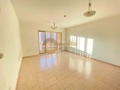 ELEGANT 1 BR| BALCONY | VIBRANT COMMUNITY