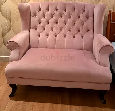 Pink Velvet Tufted Loveseat with Wingback Design